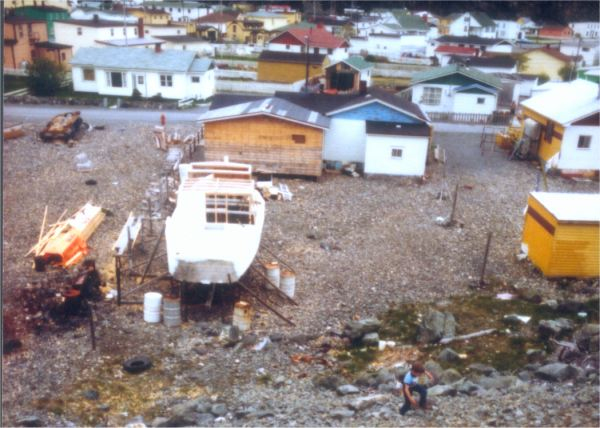 639: The "Kittiwake" under construction. (1983) [courtesy of Bernard Mulrooney]
